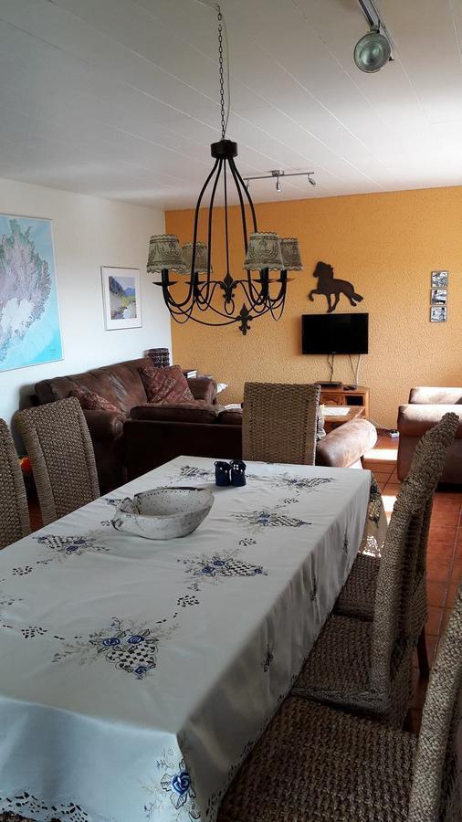 Reynistadur Glaesibaer Bed & Breakfast エクステリア 写真