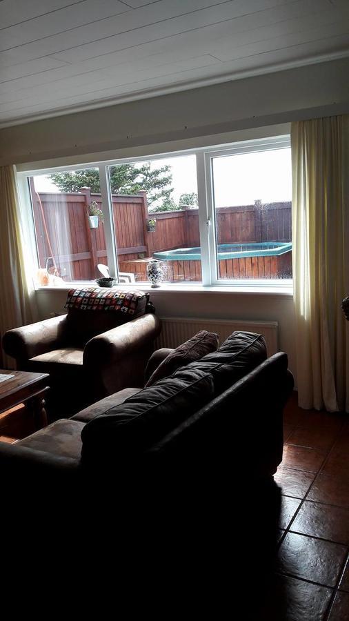 Reynistadur Glaesibaer Bed & Breakfast エクステリア 写真